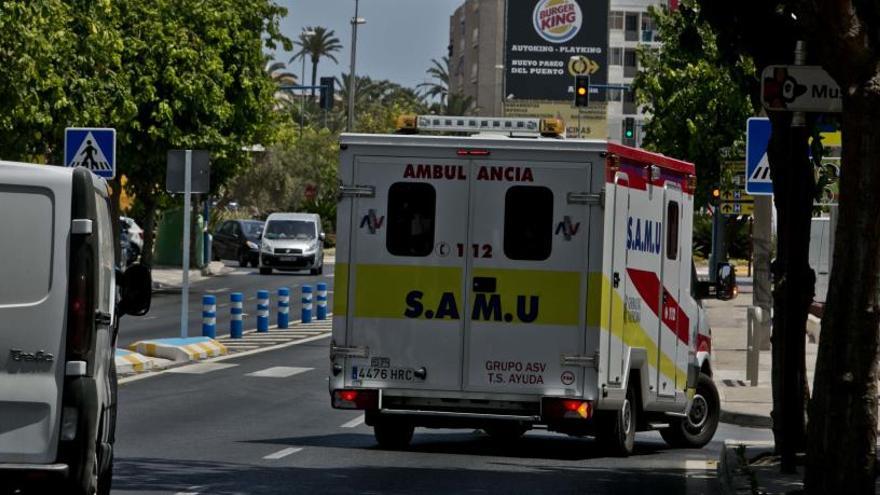 Santa Pola cuenta con un SAMU de Elche en verano ya que se multiplica la población.