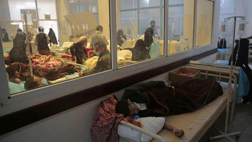 La guerra extiende el cólera en Yemen y pone al país al borde de la hambruna