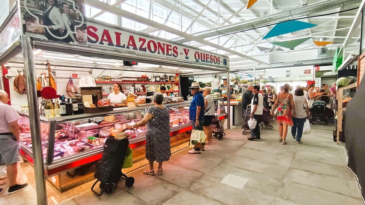 El mercado de Novelda ha reabierto este miércoles.