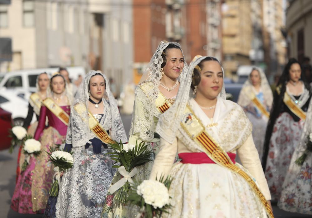 Aquí tienes los mejores momentos de la Ofrenda de Sagunt