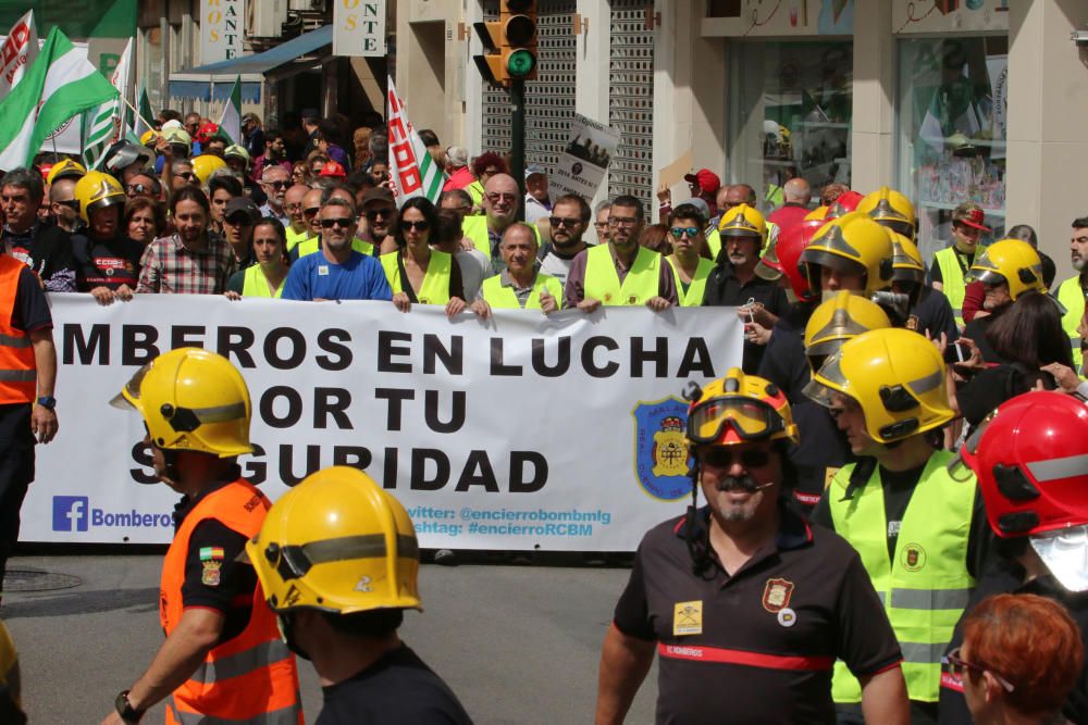 Manifestación de los bomberos de Málaga