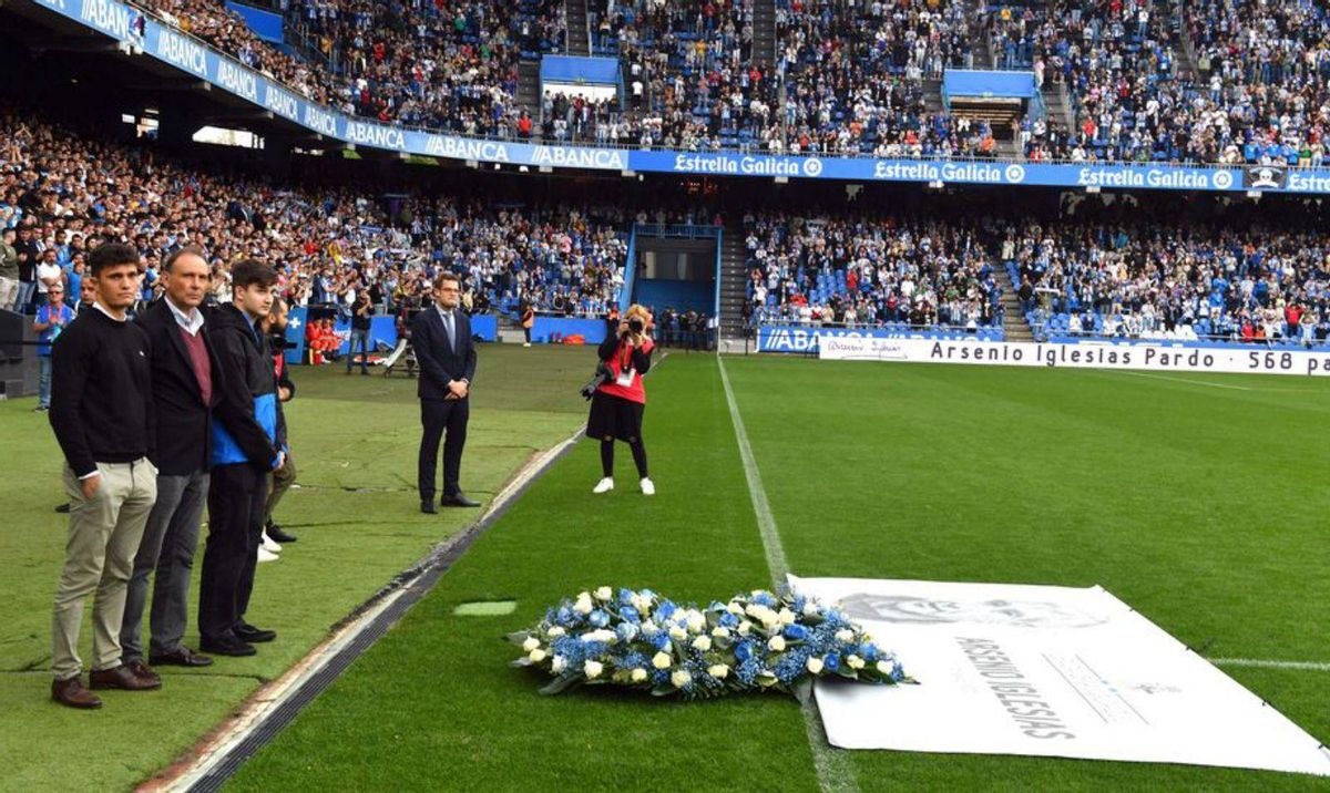 Prolegómenos del partido del Deportivo. |  // VÍCTOR ECHAVE