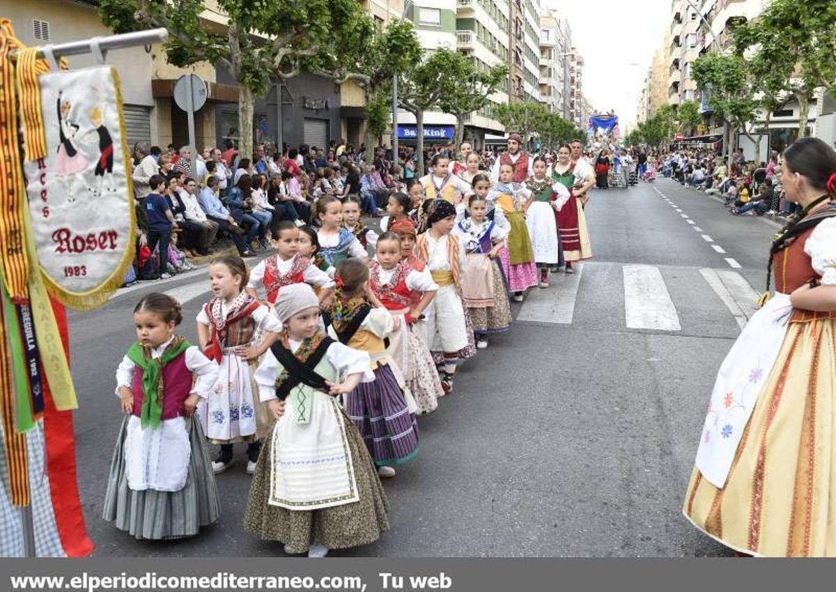 GALERÍA DE FOTOS -- Vila-real se llena de disfraces en la calle