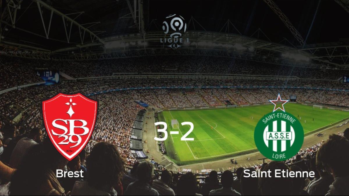Tres puntos para el equipo local: Brest 3-2 AS Saint Etienne