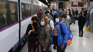 La línia del Maresme de Rodalies Renfe, tallada tres hores per una avaria elèctrica