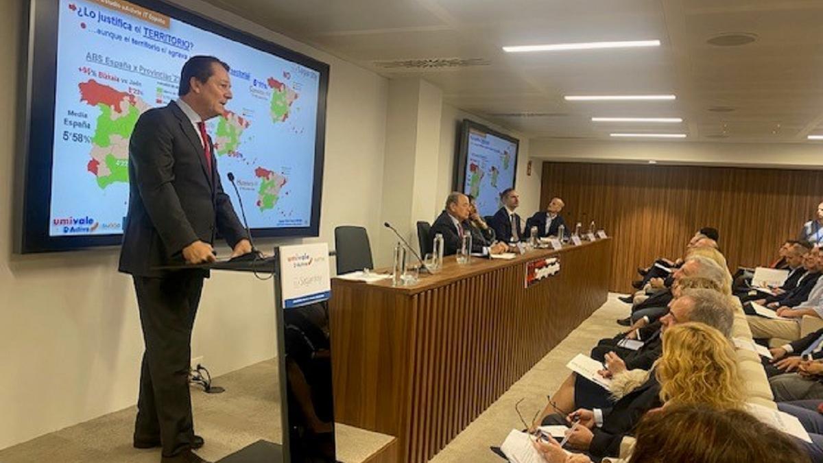 Héctor Blasco, director general de Umivale Activa, en un momento de su intervención.