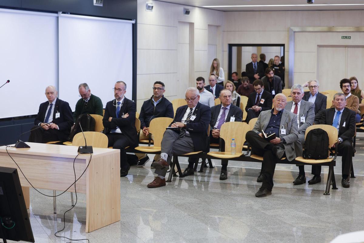 El PSOE pide anular el juicio del caso Kitchen e insiste en que se investigue de nuevo a Cospedal