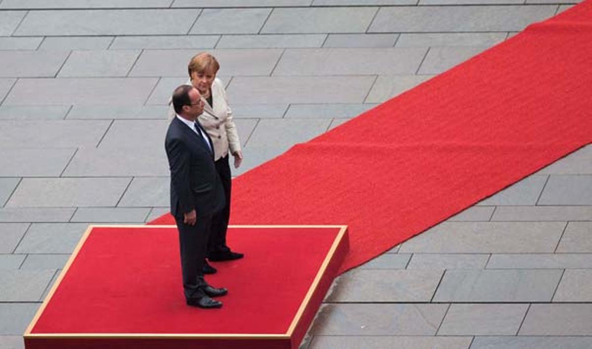 Histórica visita de Hollande a Merkel en Berlín