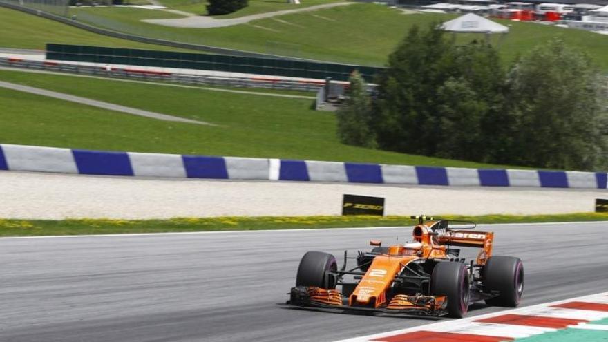 Sainz aspira a superar a Alonso en Austria