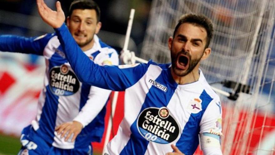 Adrián, celebrando el gol de la victoria