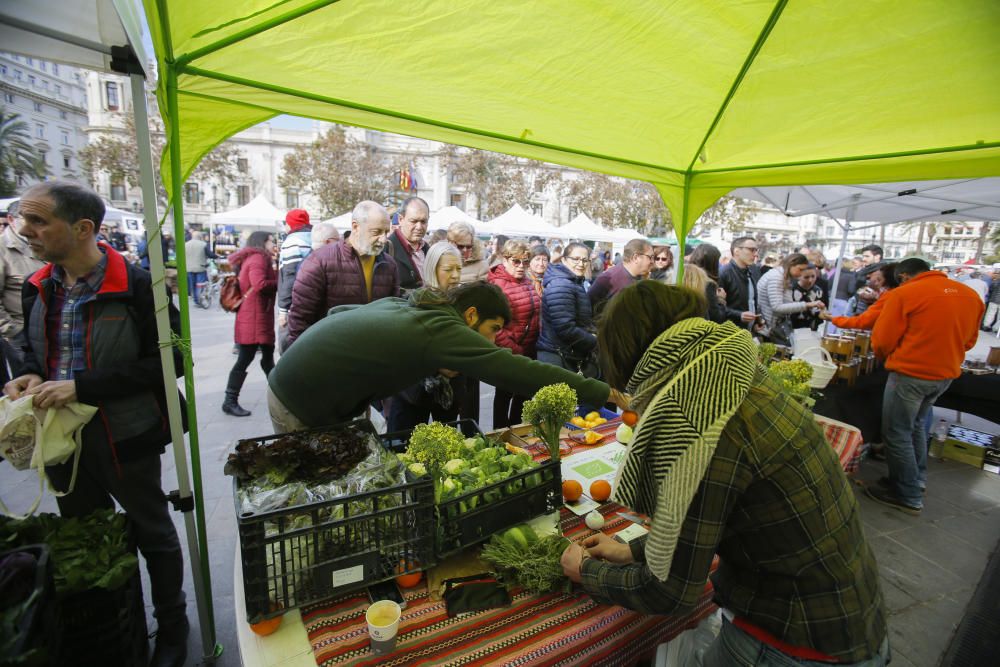 'De l'horta a la plaça' en la plaza del Ayuntamiento, de València