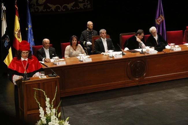 Delia Padrón Acto apertura del curso en la ULL , universidad , rector manuel ledesma reyes , presidente fernando clavijo , rector de las palmas , josé regidor garcía