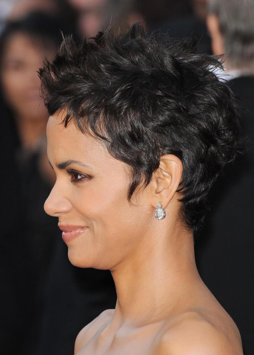 Halle Berry y su pelo pixie