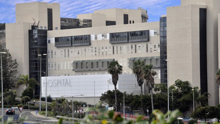 Los hospitalizados con coronavirus en Canarias ascienden a 324 personas, 73 más que hace dos semanas