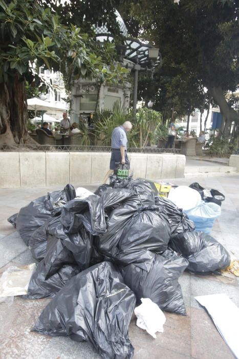 Basura en las calles de Alicante