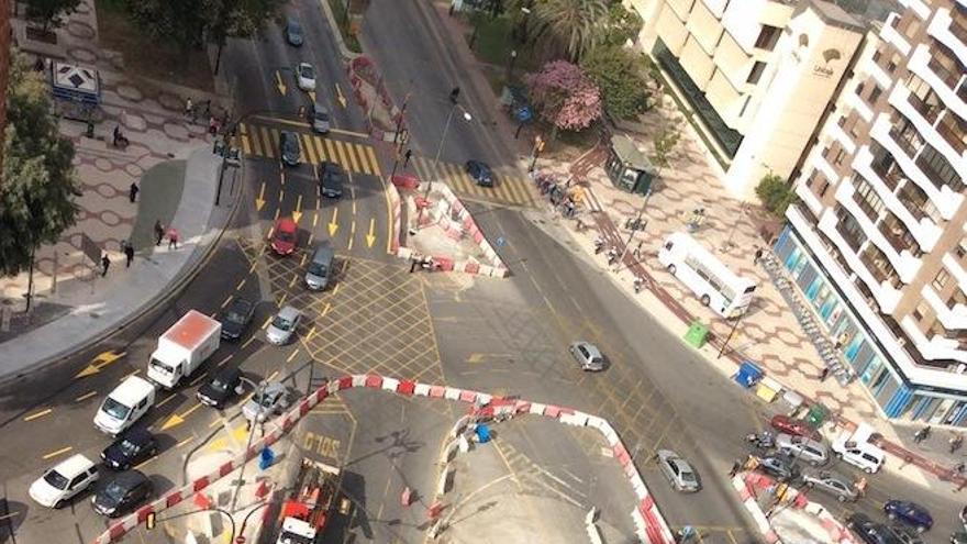 Desvíos de tráfico en la avenida de Andalucía.