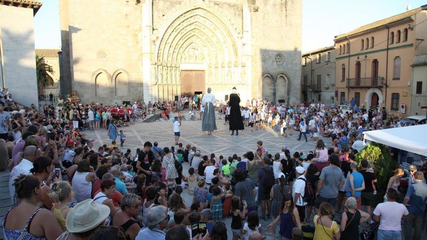 Castelló d’Empúries, el poble de les vuitanta nacionalitats