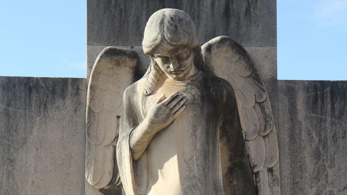 Eine Engelsfigur auf dem Friedhof von Palma.  | FOTO: BENDGENS