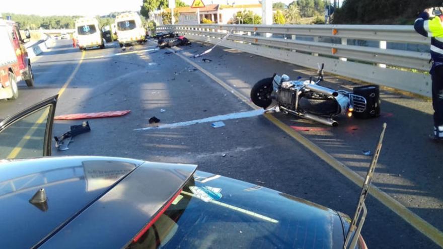 En estat greu tres motoristes envestits per una conductora beguda a l&#039;N-II