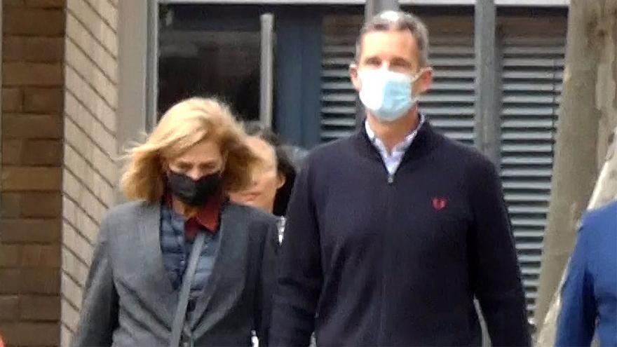 La Infanta Cristina e Iñaki Urdangarin, de paseo por Barcelona