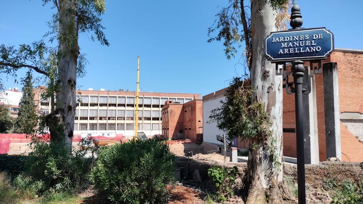 Obras en la antigua fábrica Altadis.