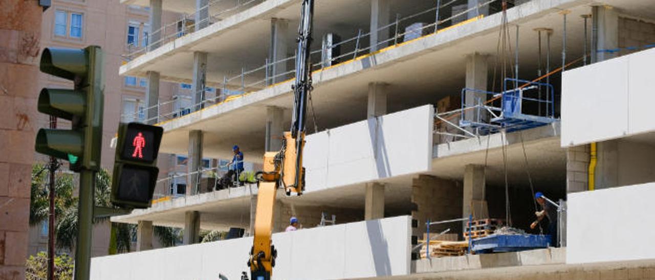 Edificio en construcción en Las Palmas de Gran Canaria.