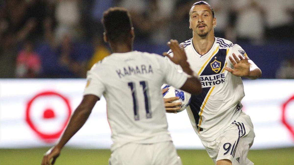 Zlatan Ibrahimovic celebra un gol con Los Angeles Galaxy