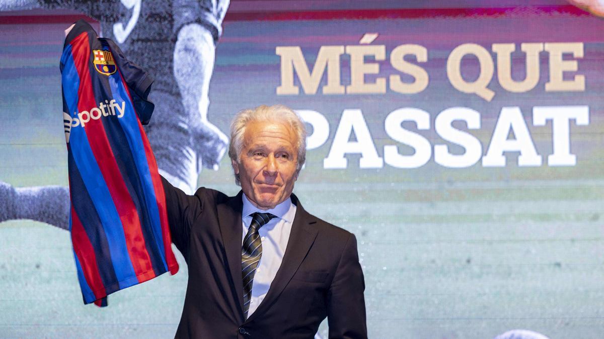 Ramon Alfonseda dijo adiós a la presidencia de la Agrupació de Jugadors del FC Barcelona