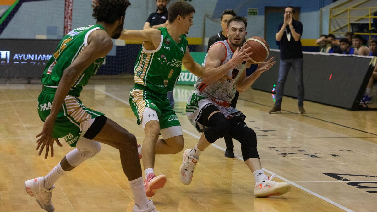 Marc García, en un partido