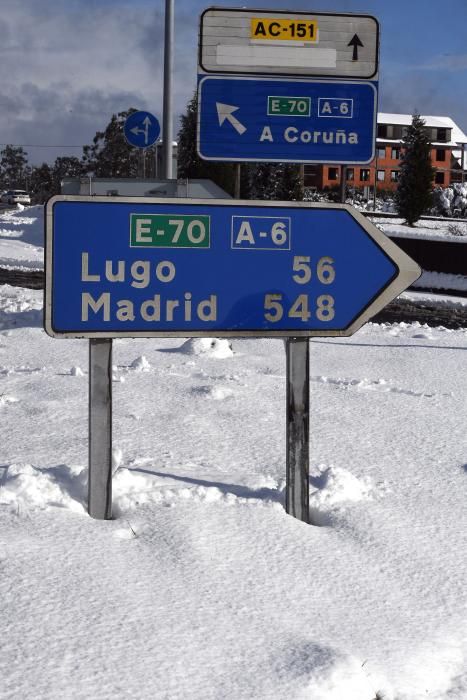 La nieve llega a la montaña de A Coruña