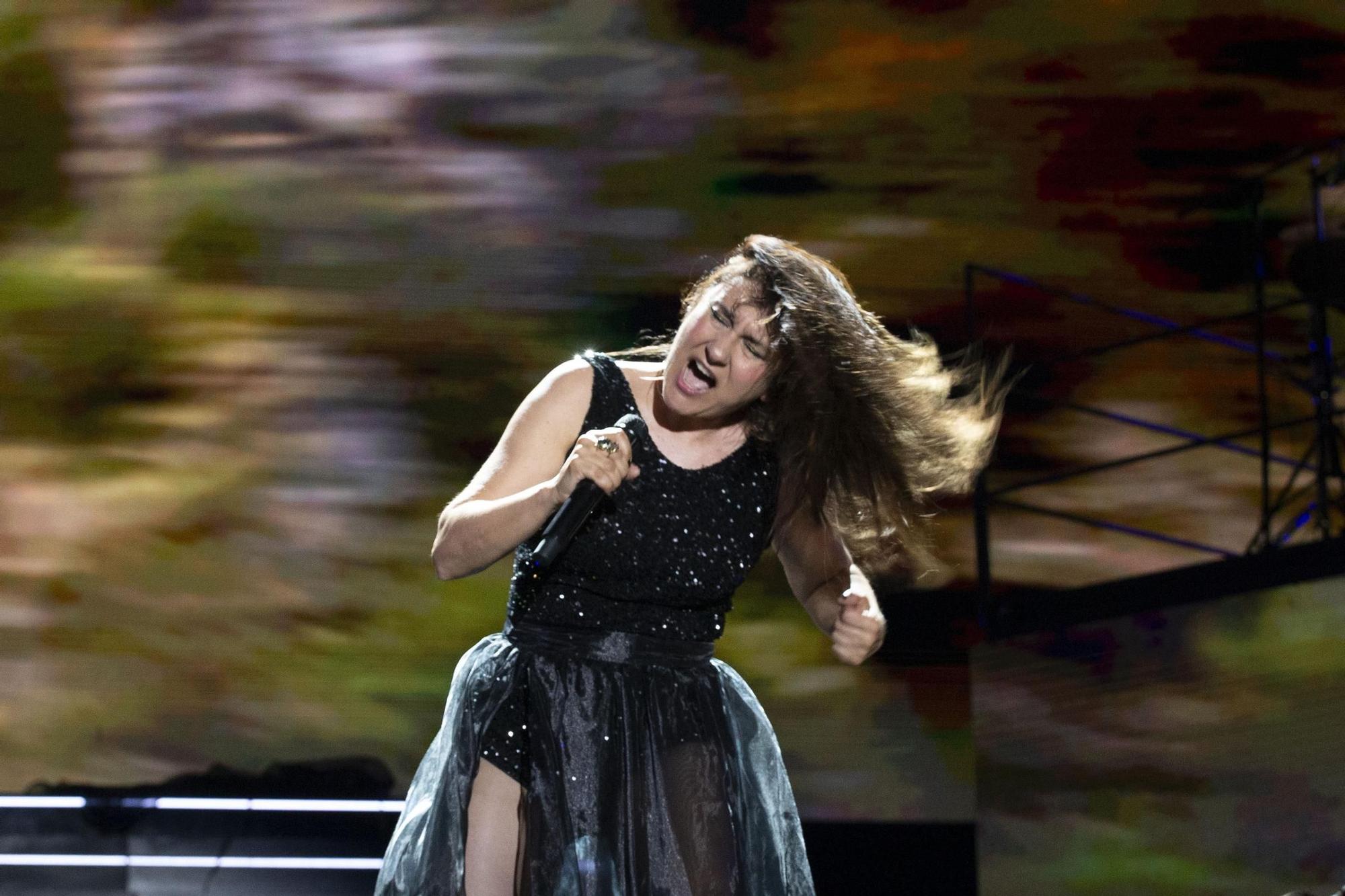 Amaral arrasa en Alicante con su "Dolce Vita"