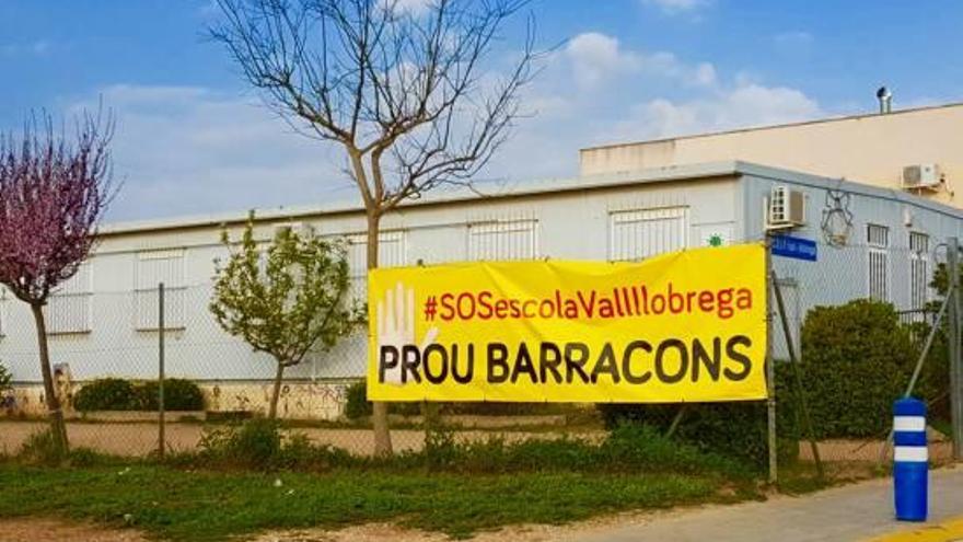 Imatge d&#039;arxiu dels mòduls prefabricats que conformen l&#039;escola de Vall-llobrega, al Baix Empordà.