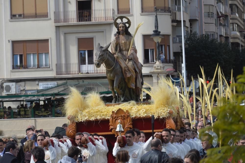 La Procesión de las Palmas de Elche