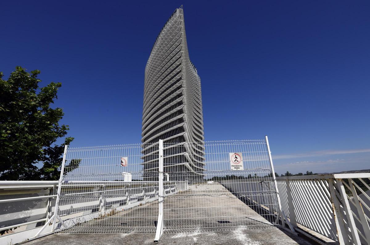 La Torre del Agua, obra de Enrique de Teresa, sigue cerrada al público.