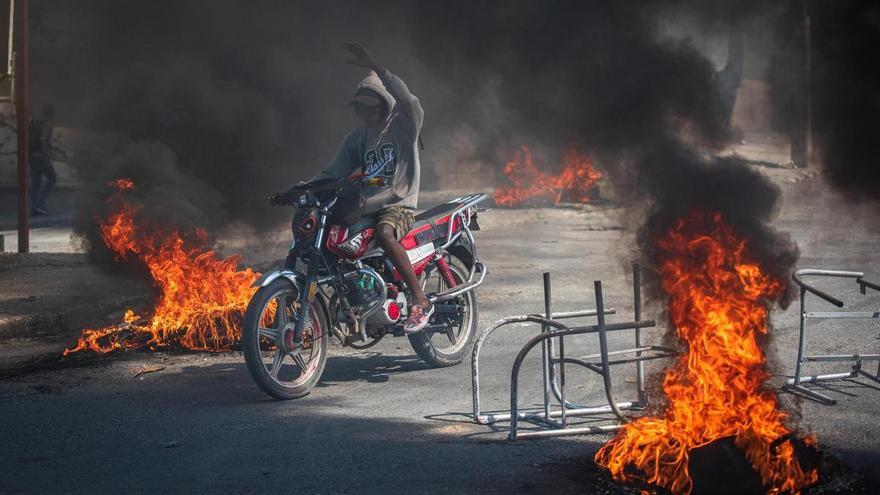 La violencia de las bandas pone a Haití al borde de una &quot;guerra civil&quot;