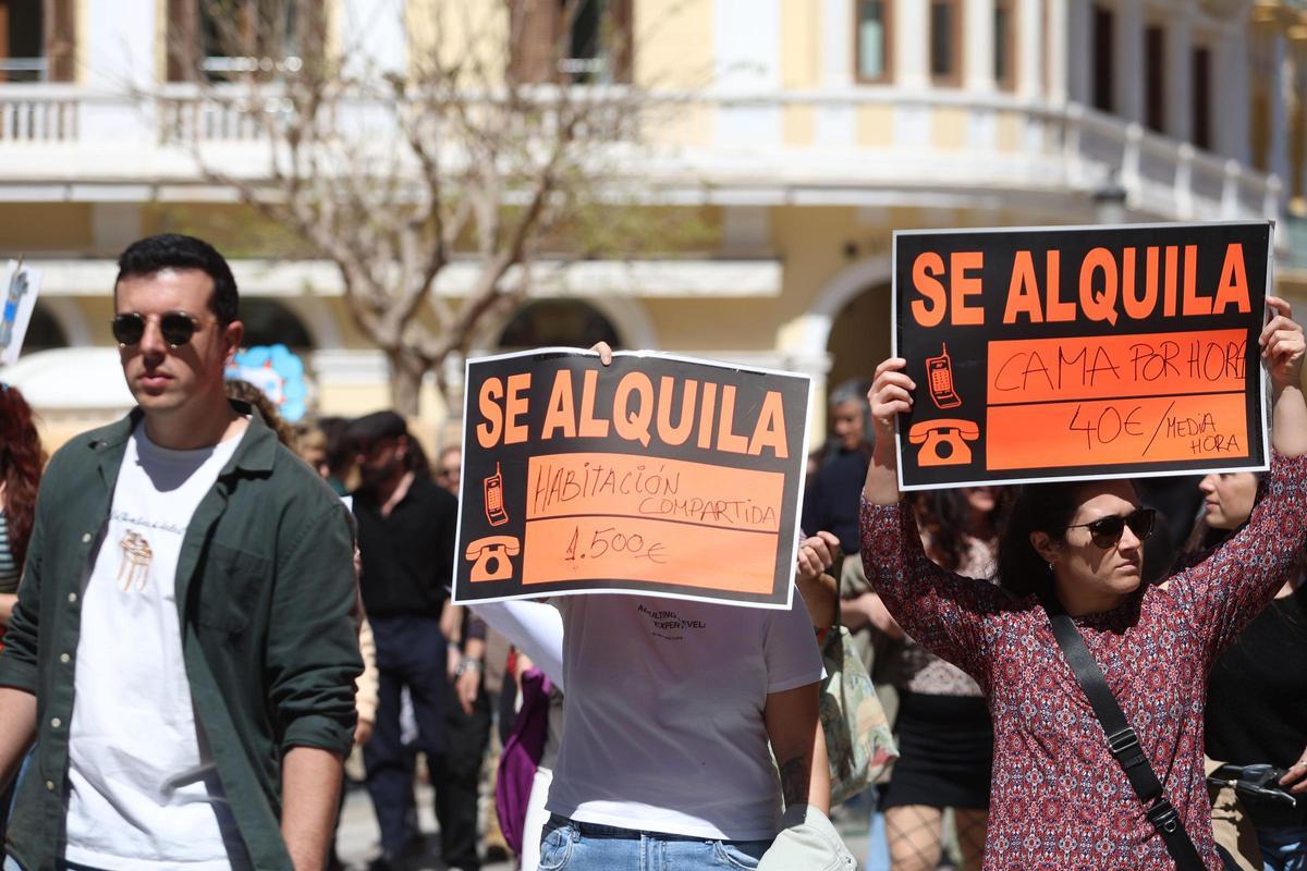 El 5 de abril de 2025 Ibiza se sumó a una movilización estatal por el derecho a la vivienda.