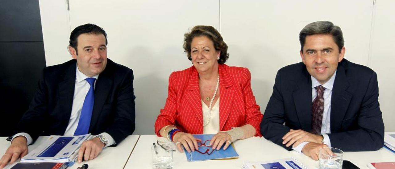 De izquierda a derecha: Gerardo Camps, Rita Barberá y Vicente Rambla