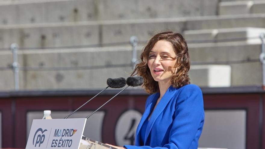 Ayuso toma el control de la lista de Almeida en el Ayuntamiento de Madrid y coloca a tres consejeros