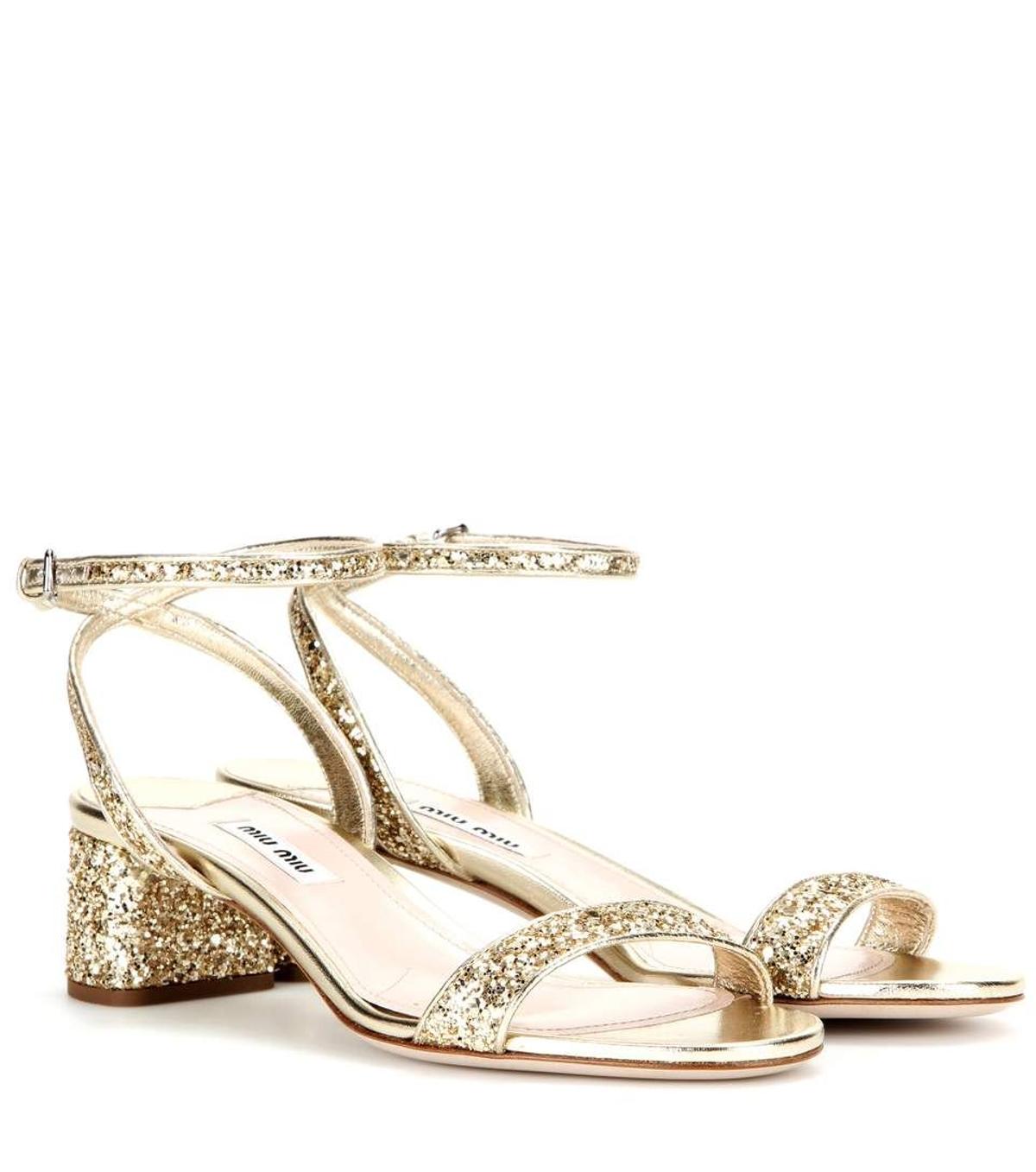 Sandalias glitter dorado, Miu Miu (430€)