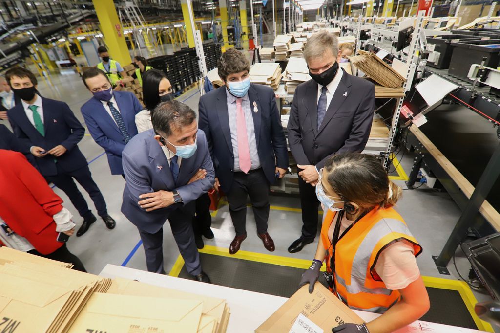 Inauguración del centro logístico de Amazon en Murcia