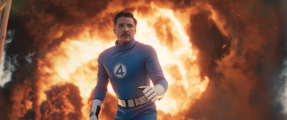Pedro Pascal se pone en la piel de Reed Richards (Míster Fantástico), un científico excepcional con el superpoder de la elasticidad cuyo principal objetivo es la protección del planeta no sólo por el bien de la humanidad, sino también por el de su propia familia.