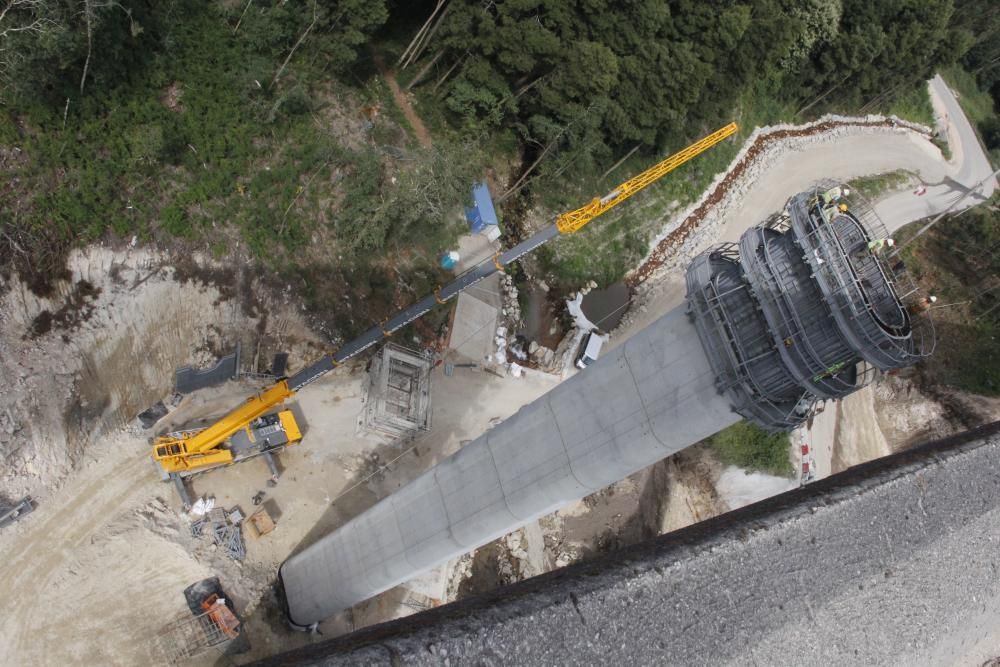 Autovía do Morrazo | Los pilares del viaducto de A Fraga escalan al cielo