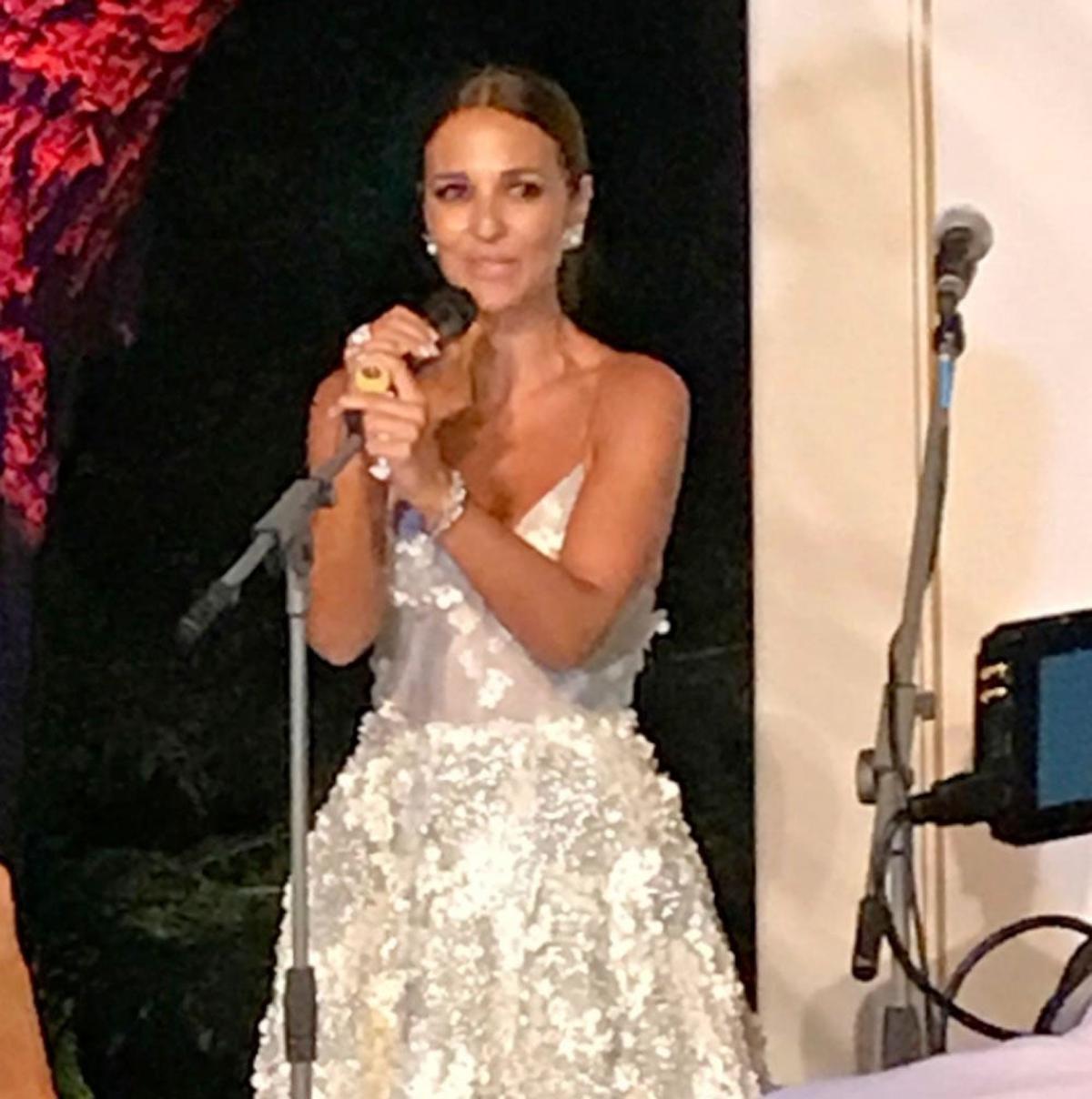 Paula dedica unas palabritas a sus invitados
