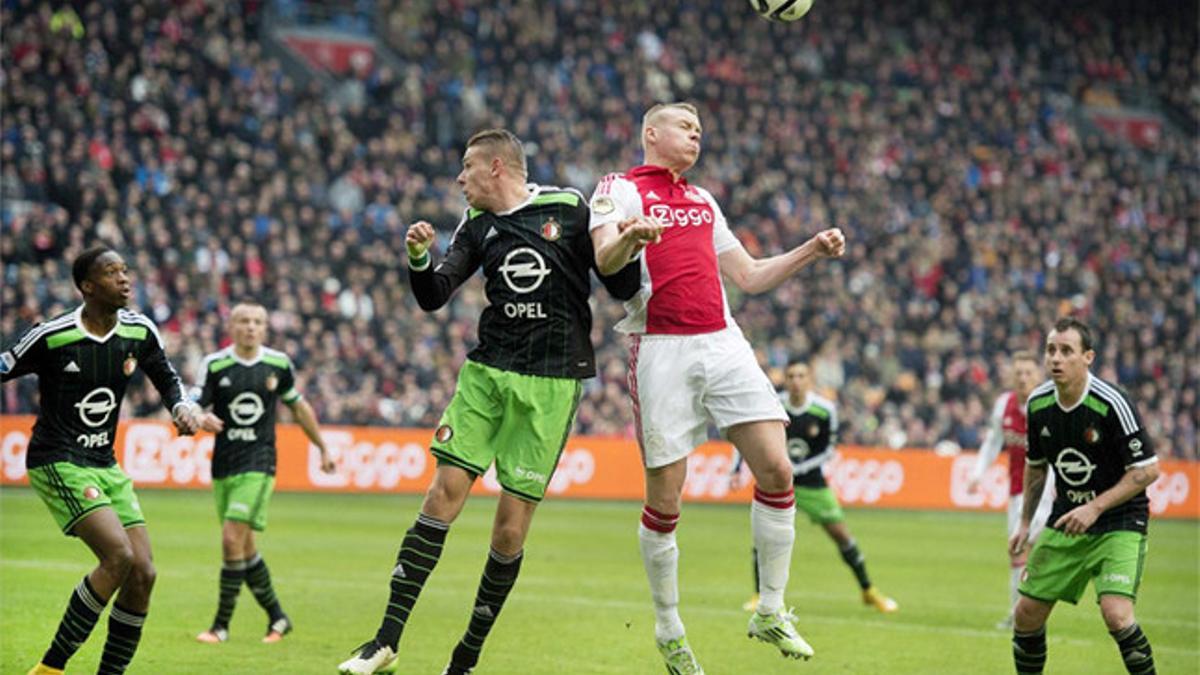 Empate que sabe a derrota para Ajax y Feyenoord