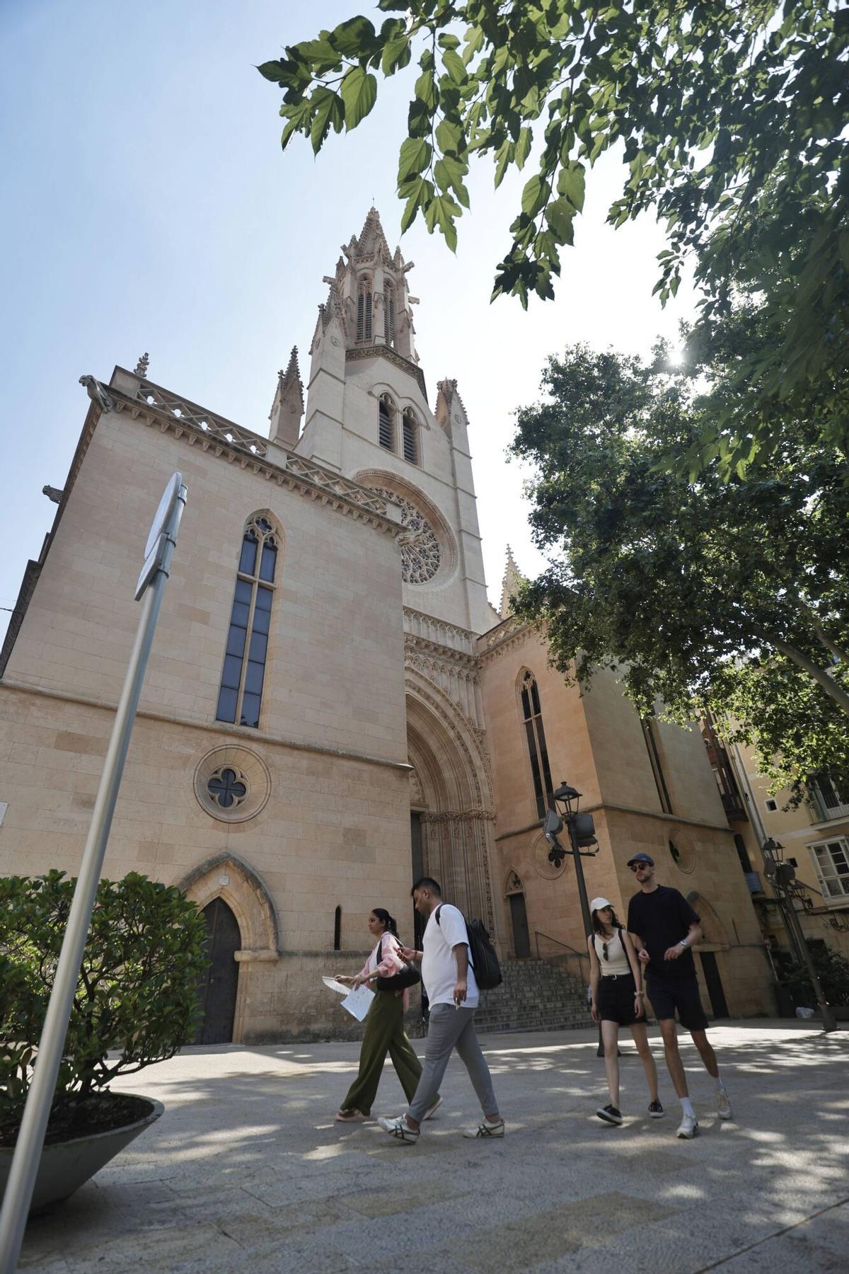 FOTOS | De acoger el mercado de Ciutat a ser testigo de ejecuciones públicas: la historia detrás la plaça de Santa Eulàlia