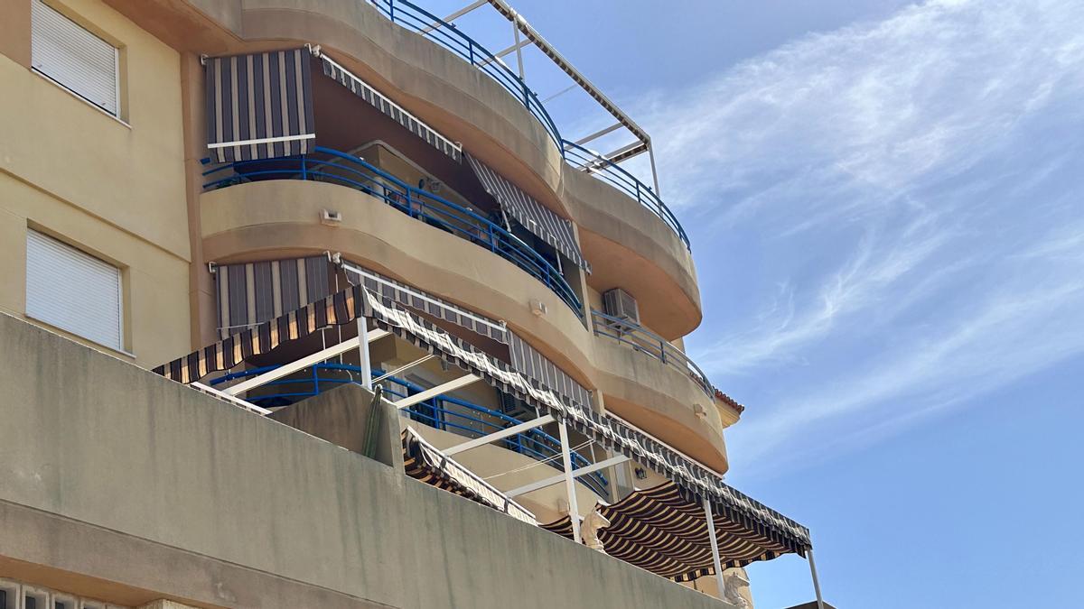 La chica de Torremolinos tuvo que huir de su agresor saltando por la ventana.