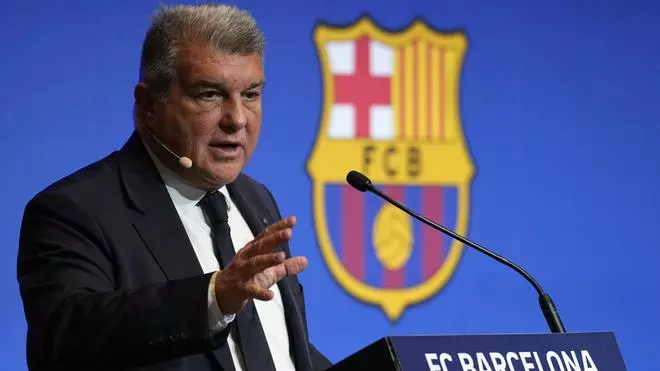 5 preguntas que debería responder Joan Laporta sobre el caso Negreira