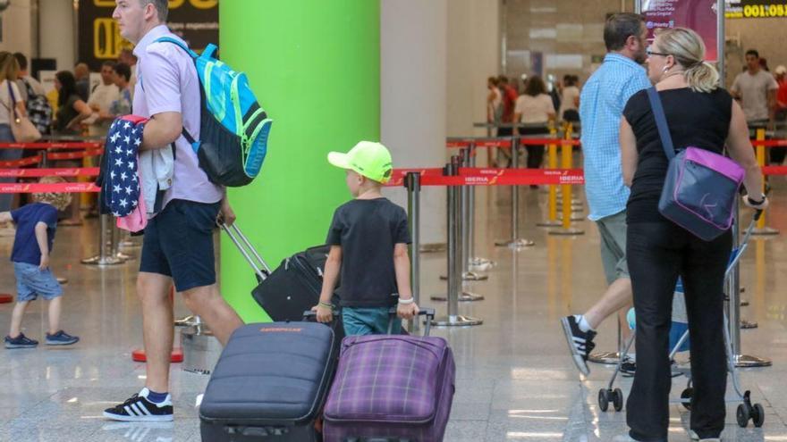 Schon bald könnte wieder Leben am Flughafen von Palma einkehren.