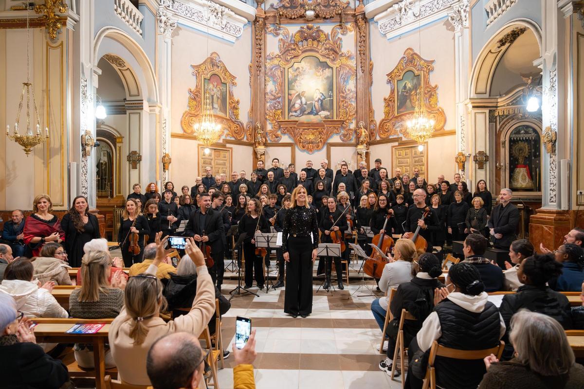 Orfeó d'Aldaia durante un concierto.