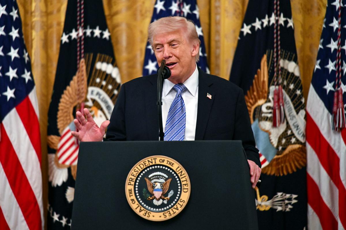 Trump assegura que, si ell no fos a la Casa Blanca, "estaríeu a la Tercera Guerra Mundial"